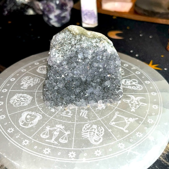 Lego Other - Small amethyst cut base